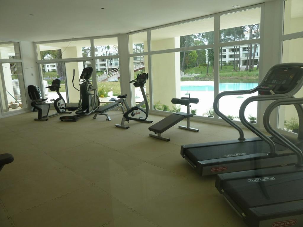 Apartments Greenpark Punta Ballena Bagian luar foto